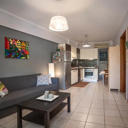 Isthmos By Golden Host Apartment
