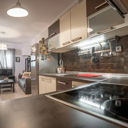 Isthmos By Golden Host Apartment