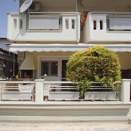 Apartment Isthmos By Golden Host Nea Moudania